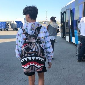 Meet your Posher, Eitam